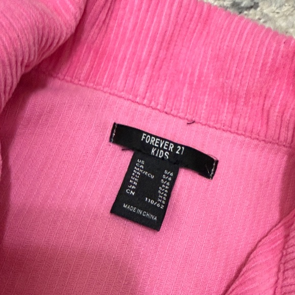 Forever 21 Kids corduroy cropped pink Jacket - Picture 2 of 6